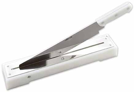 AR791600 CUCHILLO CORTA-BACALAO/PAN