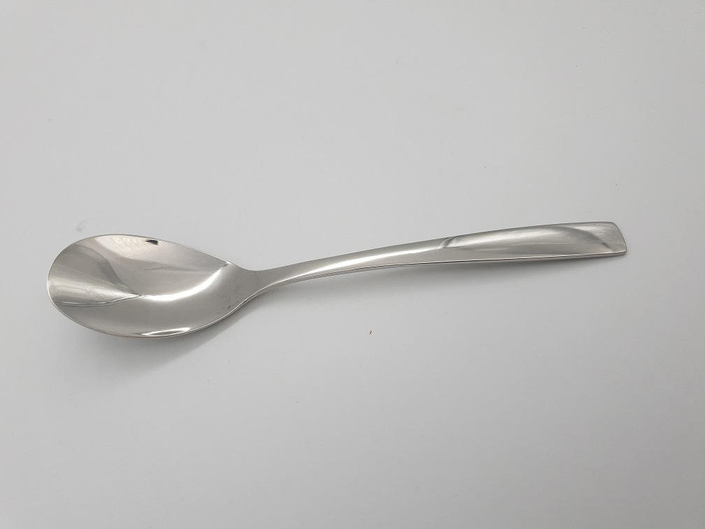 HELSINKI CUCHARA POSTRE 2,5MM 18CM 18/10 CJ12u