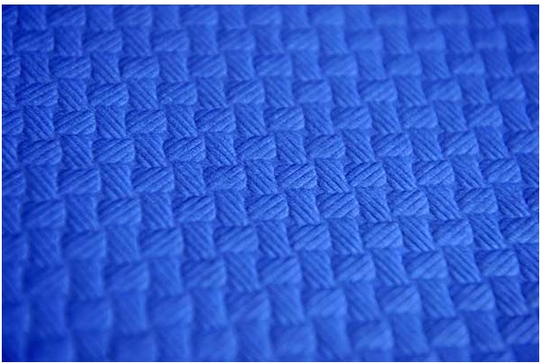 MANTEL 100X100 AZUL 40GRS CJ4x100