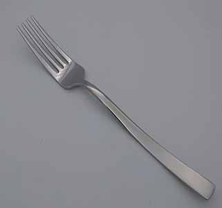 ZZ MILANO TENEDOR MESA 3MM 18/10 CJ12u